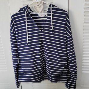 Vineyard Vines hoodie blue and white stripe small